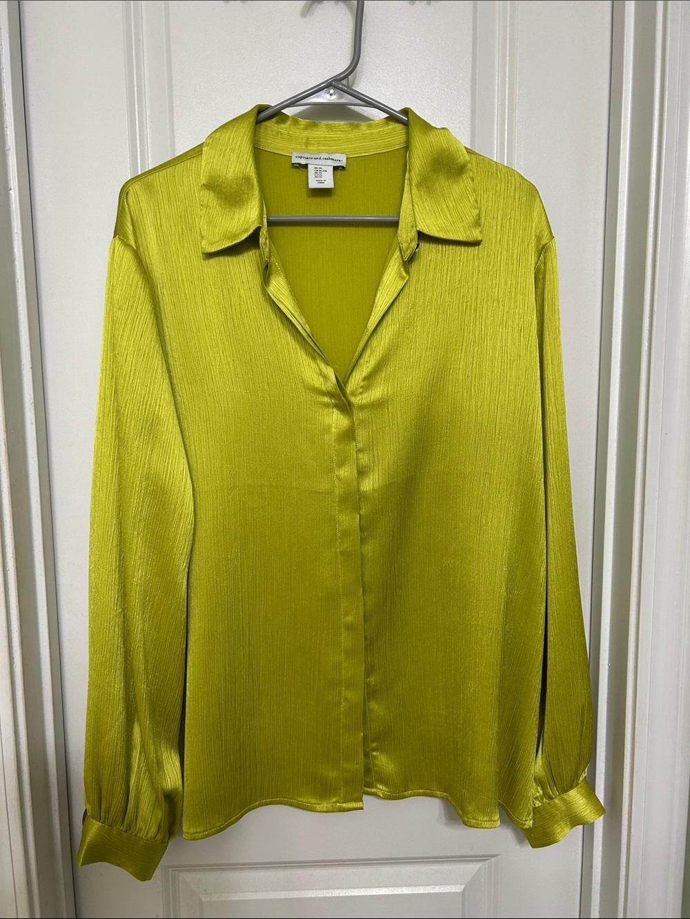 cupcakes & cashmere Chartreuse Satin Button-Front Blouse XL
